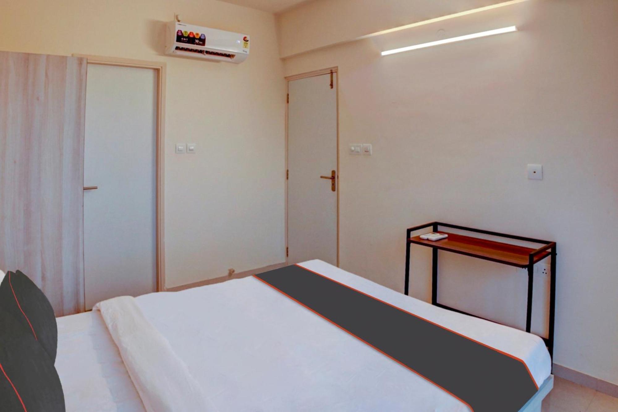 Flagship Santoshi Holiday Home Dabolim Exteriör bild