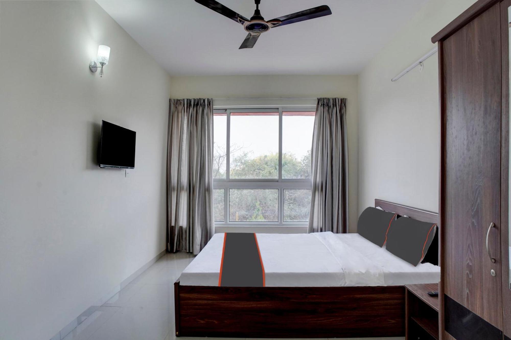 Flagship Santoshi Holiday Home Dabolim Exteriör bild