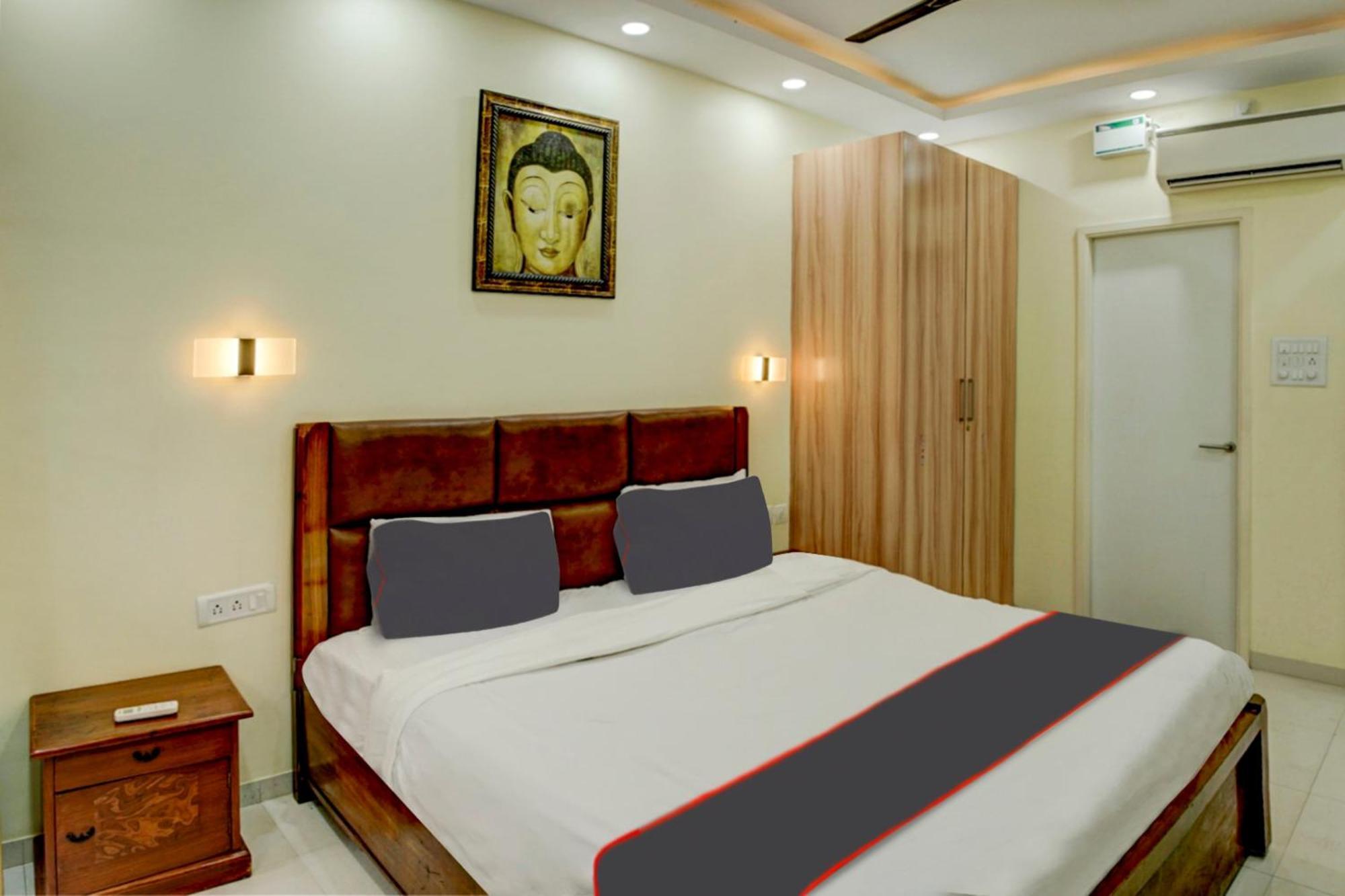 Flagship Santoshi Holiday Home Dabolim Exteriör bild